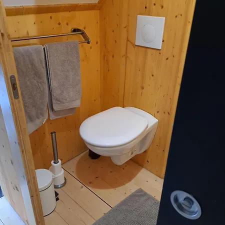 Studio Meuble Proche Conseil Departemental Du Jura Lons-le-Saunier Extérieur photo
