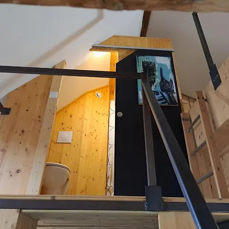 Studio Meuble Proche Conseil Departemental Du Jura Lons-le-Saunier Extérieur photo